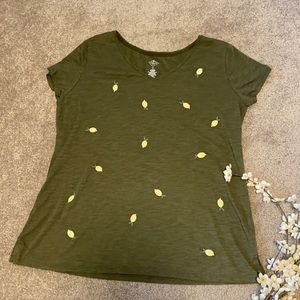 Lemon Print Graphic Tee